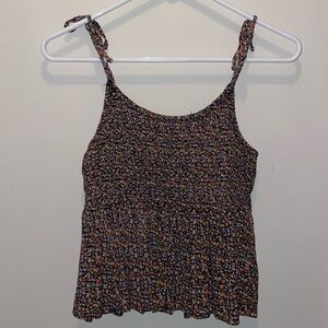 Small floral tank top/blouse top